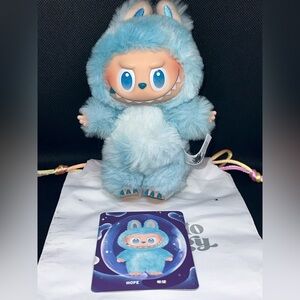 AUTHENTIC POPMART THE MONSTERS - Big Into Energy vinyl plush “HOPE”